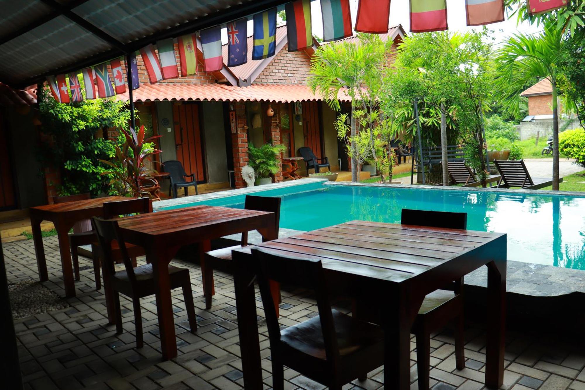 Negombo The Nature Villa And Cabanas Exterior photo
